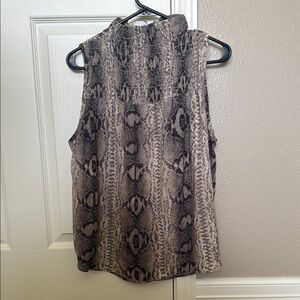 Karlie Gray and Black Sleeveless Blouse with Mandarin Collar